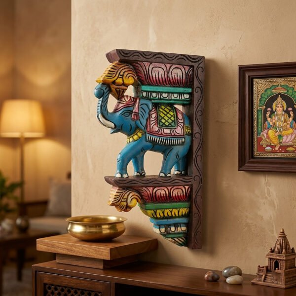 Elephant trunk up wall bracket (1pc)