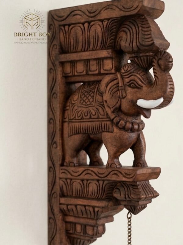Elephant trunk up white tusk bracket(1pc)