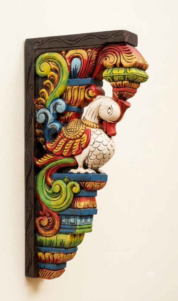 White annam wall bracket